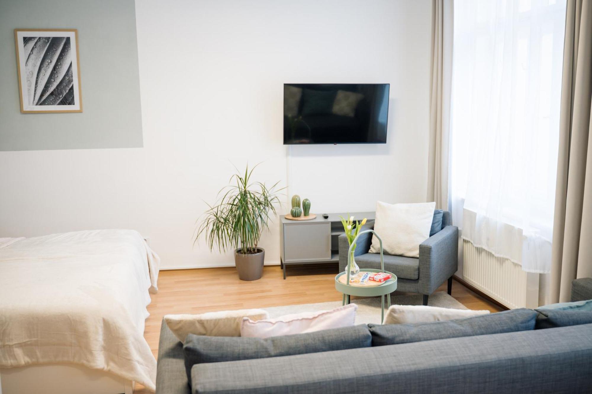 7 Nights Apartments Dominikanske N. Brno Bagian luar foto