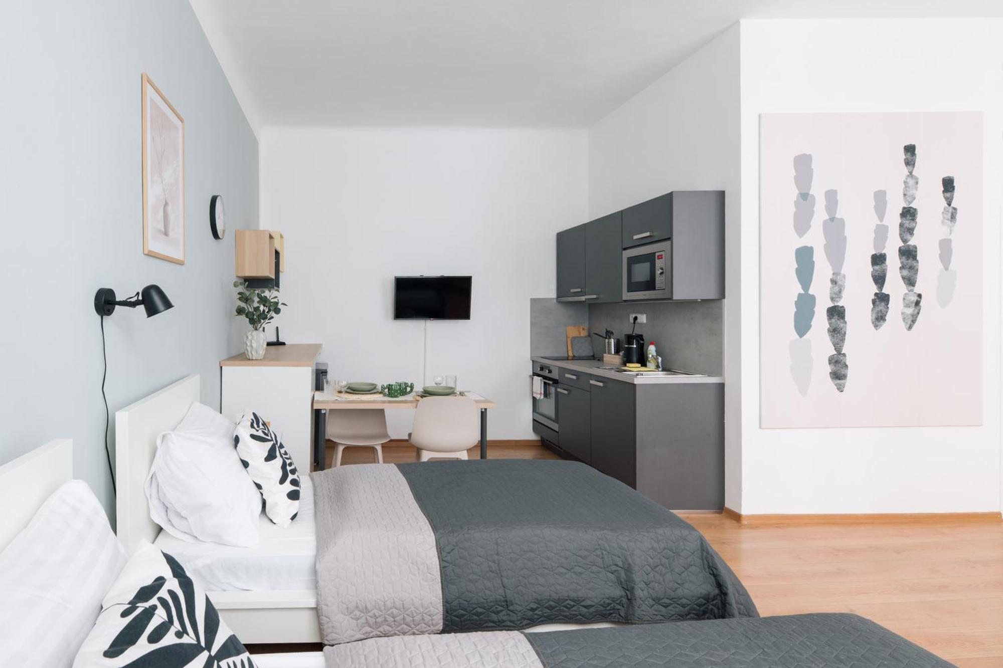 7 Nights Apartments Dominikanske N. Brno Bagian luar foto